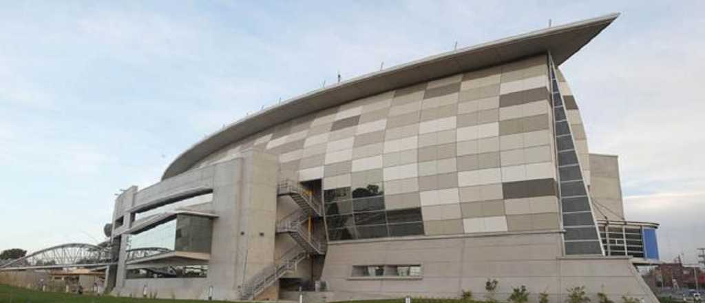El Le Parc se vestir&aacute; de celeste y blanco para la Gran Pe&ntilde;a del 25 de Mayo