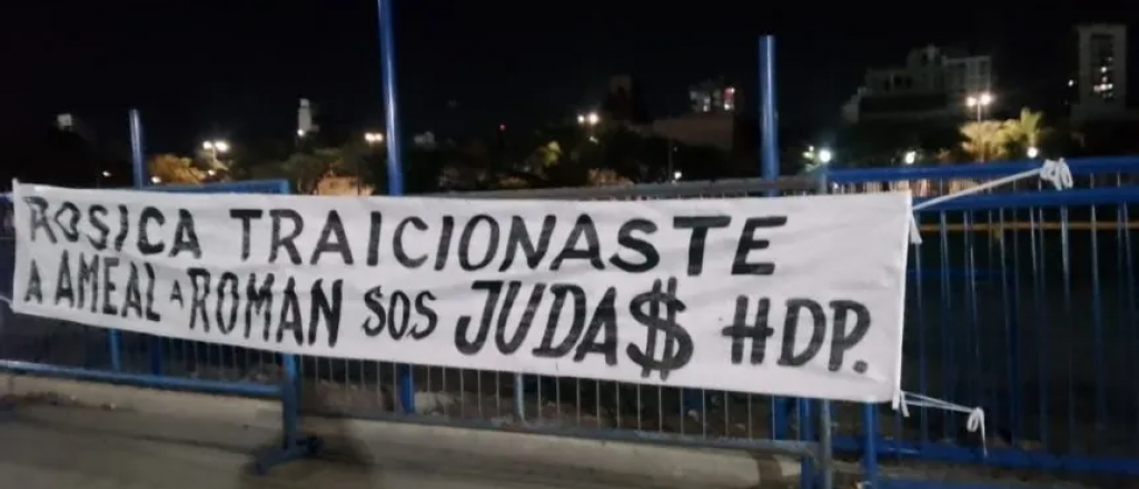 Boca en llamas: pasacalles contra dirigentes Xeneizes