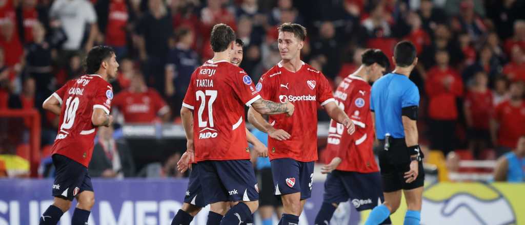 El Rojo venció a Guaraní y quedó como único puntero