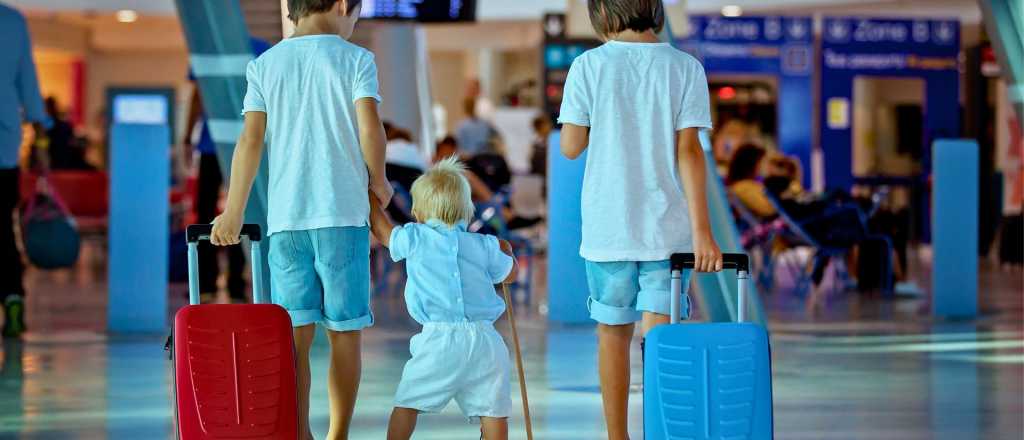 El dólar barato impulsa un récord de argentinos en el verano europeo