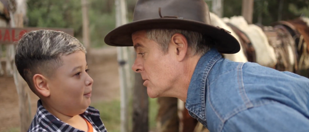 Cortan la calle Chile para filmar el spot de turismo "Mansa Pasión"