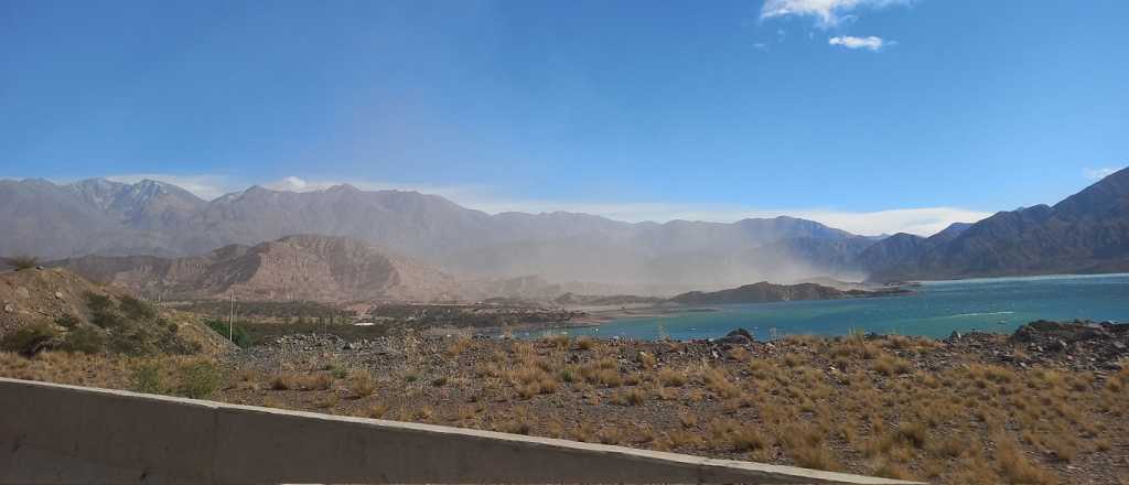 Videos: el Zonda sopl&oacute; fuerte en Potrerillos y el Valle de Uco