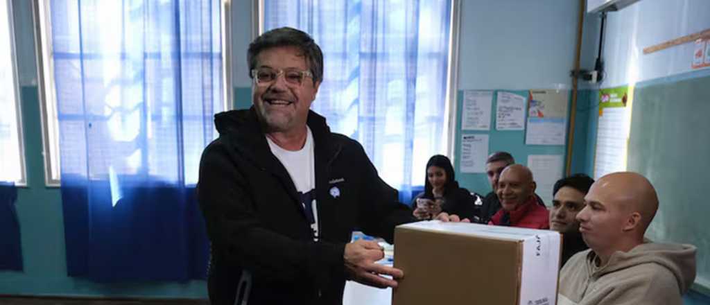 Caruso Lombardi perdió con el "voto en blanco"