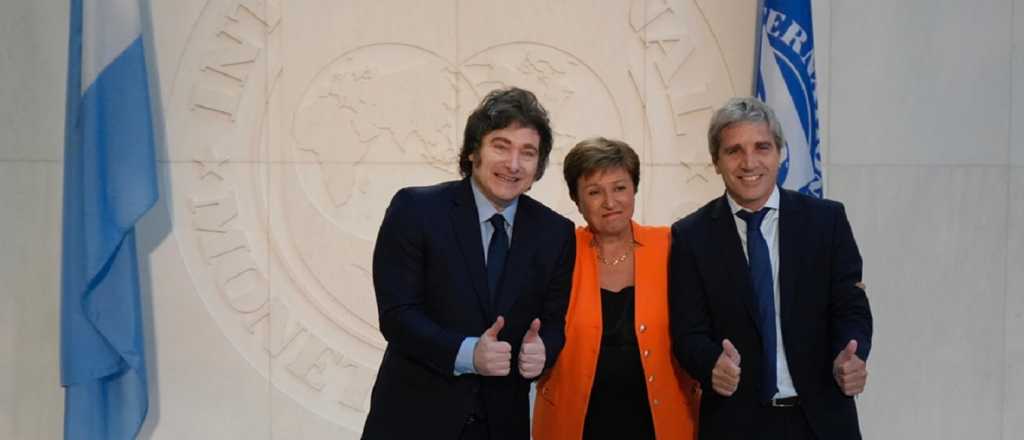 El FMI observ&oacute; con cautela la medida de los "d&oacute;lares del colch&oacute;n"