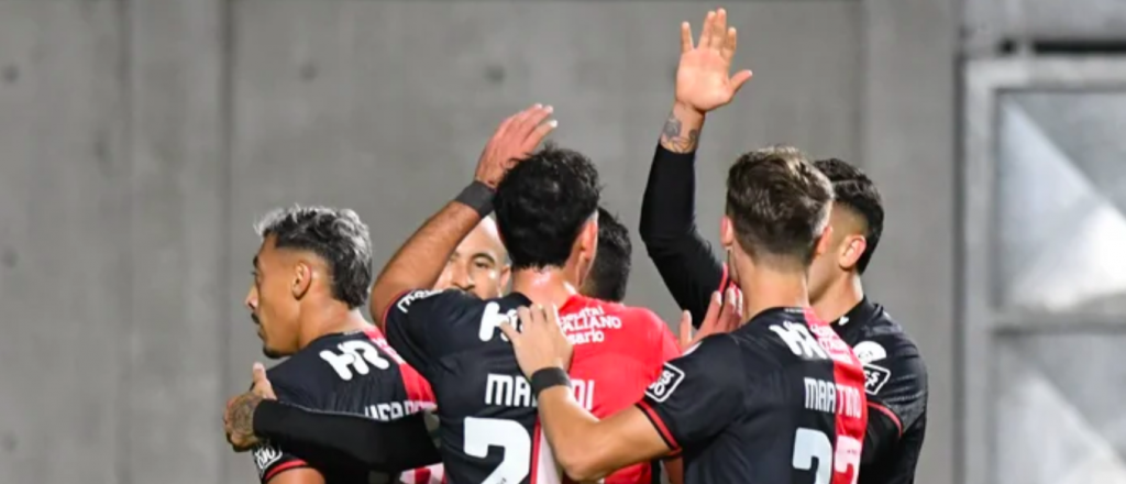 Newell's le ganó a Defensa y Justicia y está en octavos de la Copa Argentina