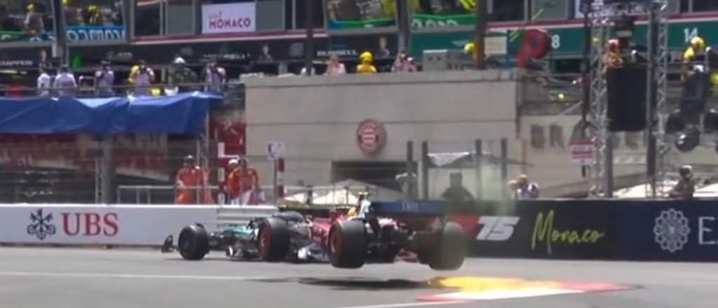 Video: el "vuelo" de Hamilton y un ins&oacute;lito choque en la FP1 de M&oacute;naco