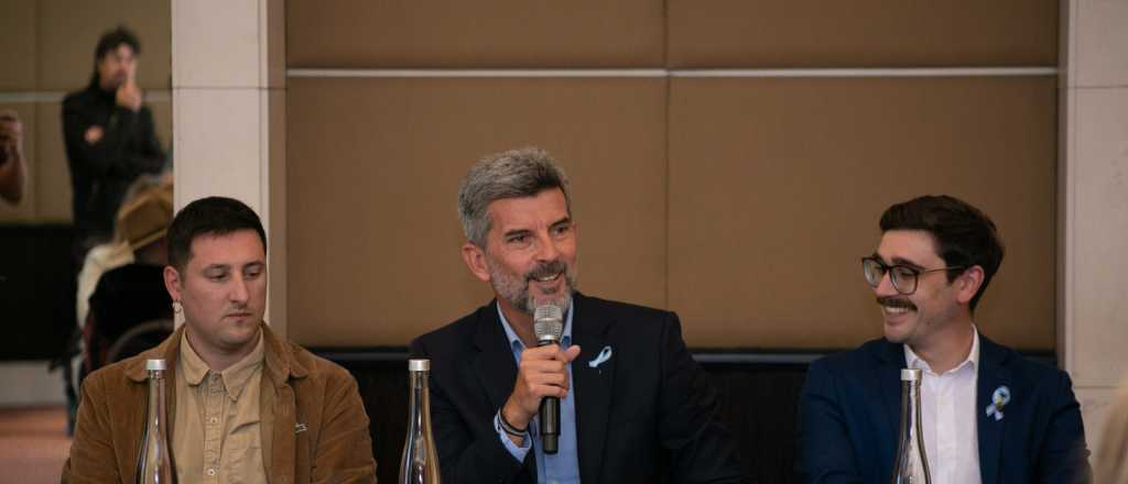 Se "plantó" Ulpiano Suarez: "A mí de violeta no me van a pintar"