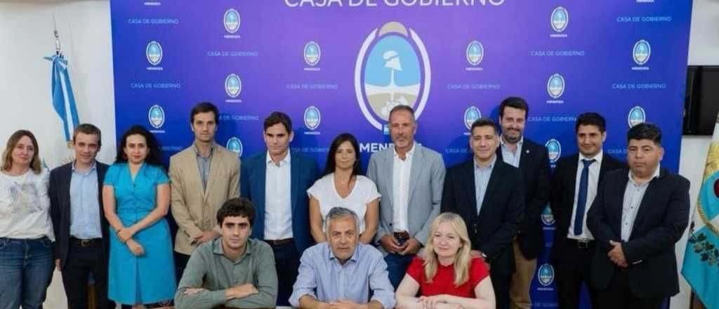 El funcionario de Cornejo con doble cargo, en dos ministerios distintos