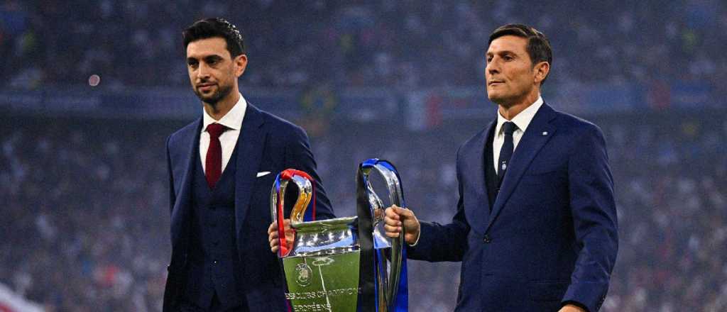 Presencia argentina en la final: Pastore y Zanetti entraron con "la Orejona"