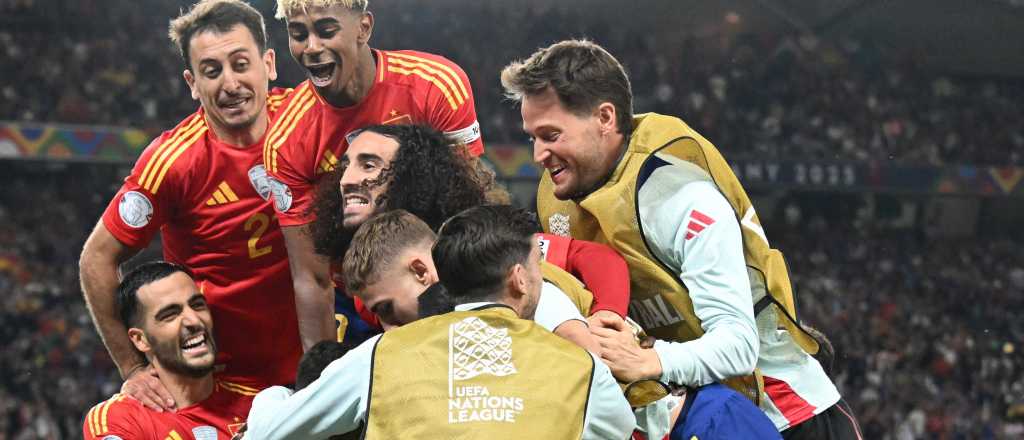 España venció a Francia en un partidazo inolvidable y es finalista