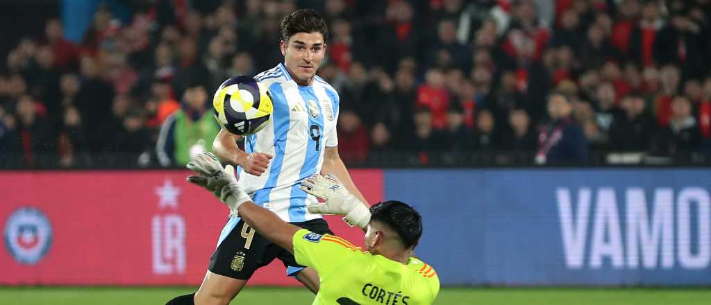 Video: el golazo de Julián para el triunfo ante Chile