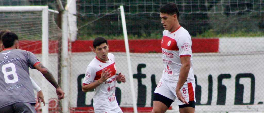 Huracán Las Heras perdió con Costa Brava y no pudo subirse a la cima