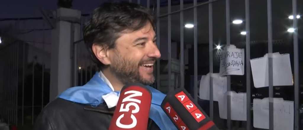 Tras pasar la noche preso, Grabois pidió mejores condiciones para la policía