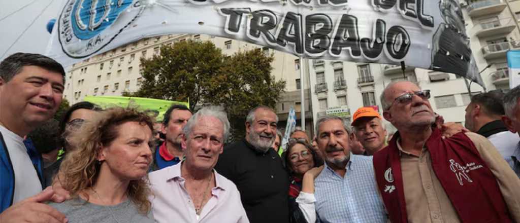 La CGT y la detención de CFK: "La democracia está en peligro"