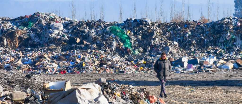 Guaymallén cierra el basural de Puente de Hierro