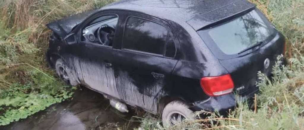 Un borracho cayó a un desagüe en Palmares y el alcoholímetro señaló 2,53