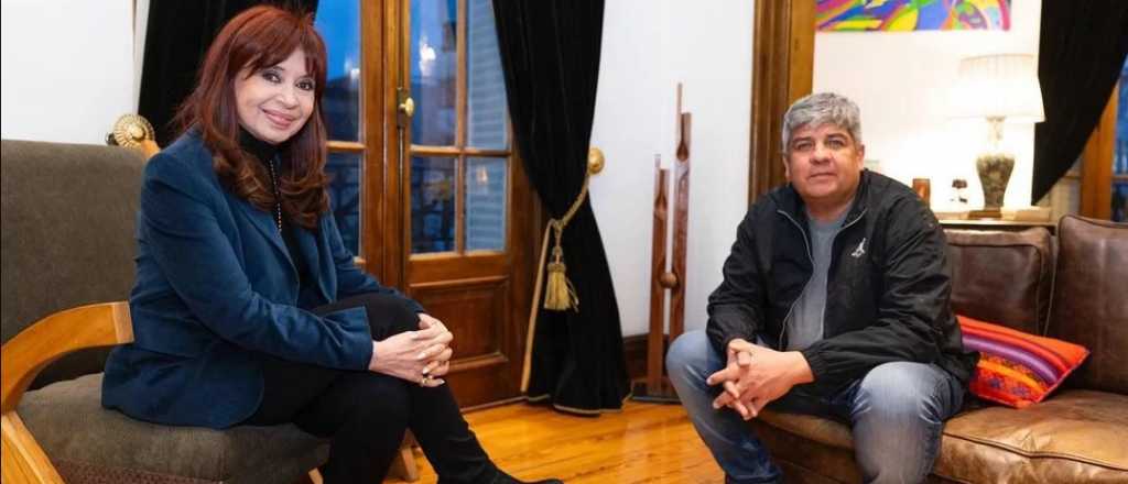 Cristina recibió a Pablo Moyano muy sonriente a pesar de la condena