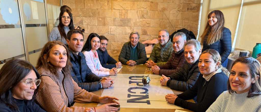 Rosca peronista: el "gesto" de los intendentes para acordar con La Cámpora
