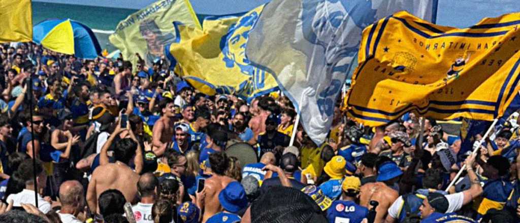 Tremendo banderazo de los hinchas de Boca antes del debut en el Mundial