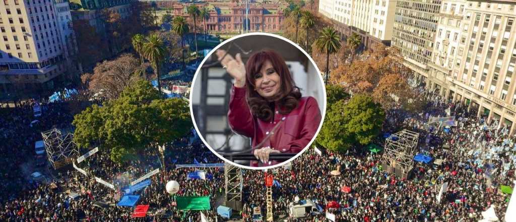 El mensaje de Cristina a la militancia en Plaza de Mayo: "Vamos a volver"