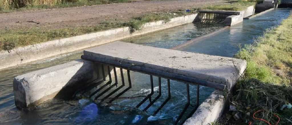 Autorizaron a AYSAM a descargar l&iacute;quidos cloacales en el canal Pescara