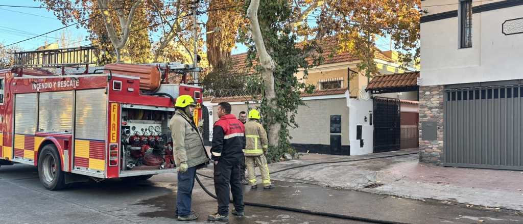 Un incendio afectó una vivienda de la Quinta Sección
