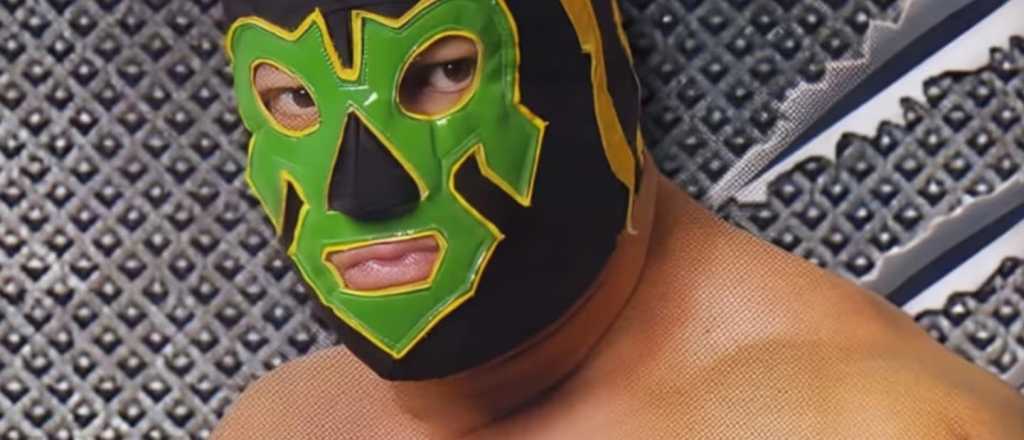 Fue campeón de 100% Lucha, es taxista y juntan dinero para una operación