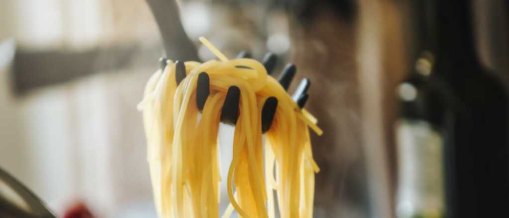 El error más común al hervir pasta y por qué arruina tu plato, según la ciencia