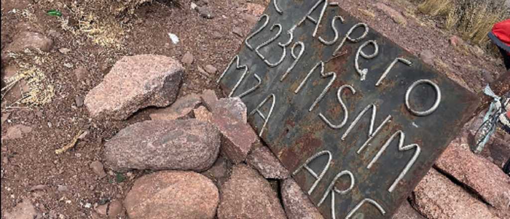 Rescataron a una pareja en el Cerro Áspero de Las Heras