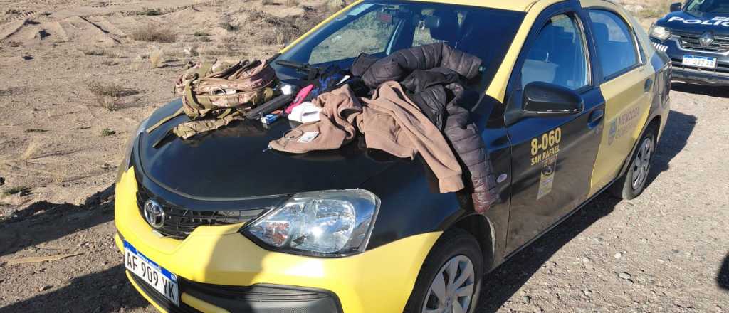 Apuñaló a su pareja, le robó dólares en San Rafael, huyó en taxi y la atraparon