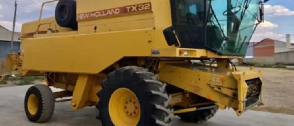 Rematan dos cosechadoras abandonadas en la Zona Franca