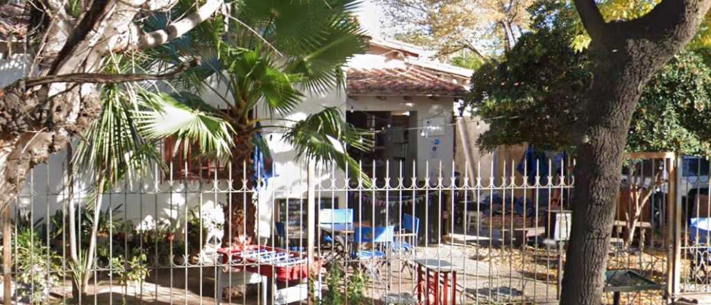 Quisieron robar un metegol de una pancher&iacute;a en Lujan y los descubri&oacute; la due&ntilde;a