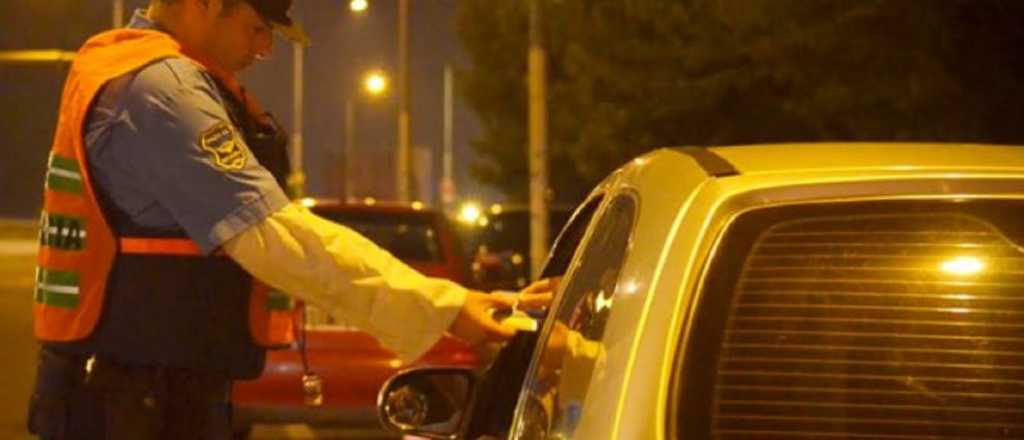 Conducía con cuatro veces lo permitido de alcohol y fue detenido en Luján