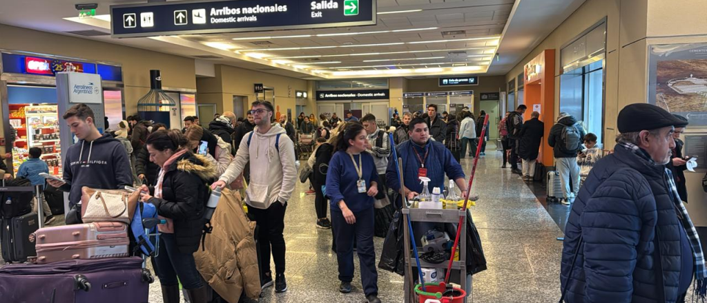 Sigue el conflicto en Aerolíneas y podría afectar vuelos en Mendoza