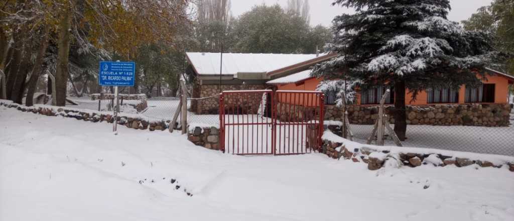 Frío extremo: no habrá clases en Mendoza en lo que resta del día