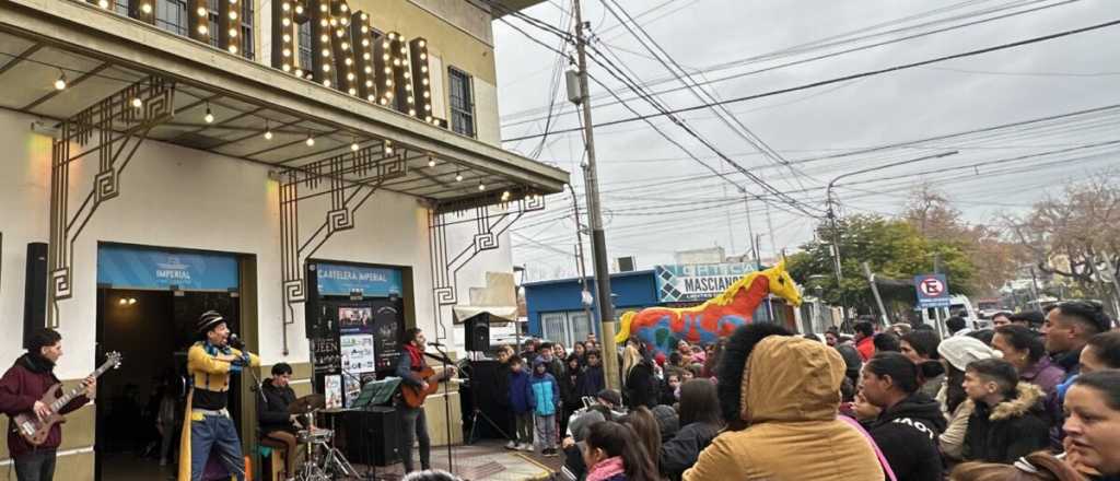 Maipú ofrecerá cine, teatro y talleres gratuitos en vacaciones de invierno