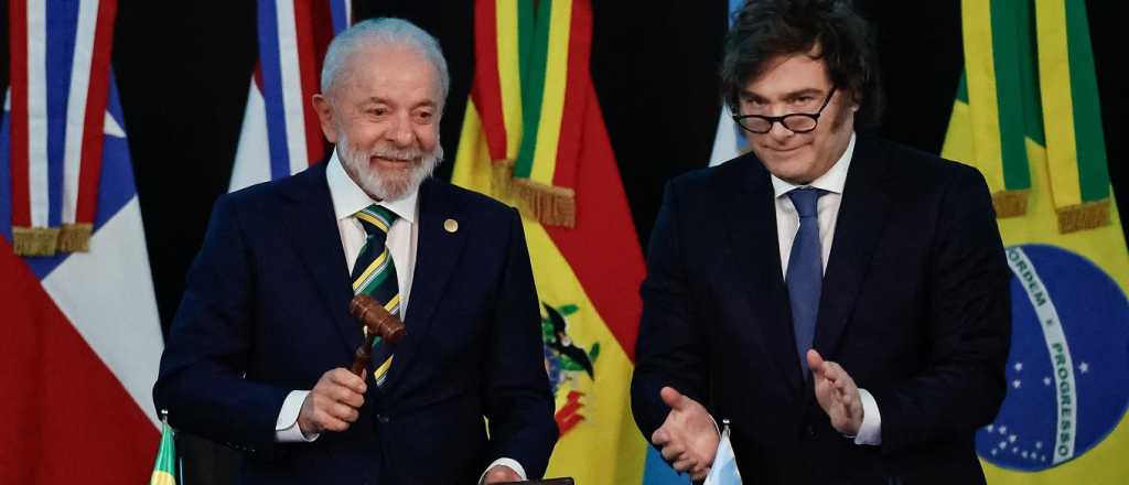 Milei en la Cumbre del Mercosur: gesto tajante y saludo frío a Lula