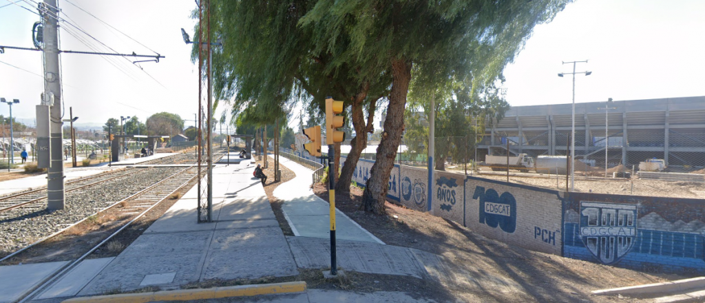 El Metrotranvía no tendrá parada en el Gambarte este sábado