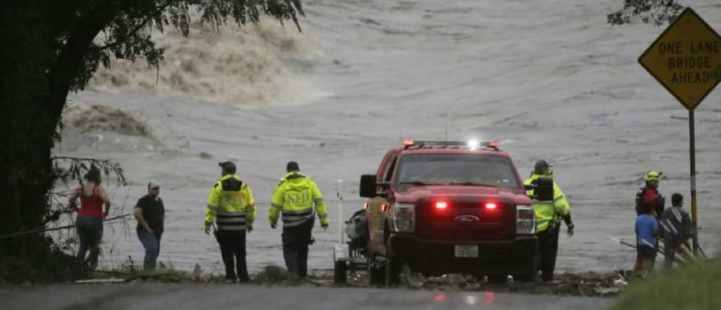 Texas: unos 70 muertos y ni&ntilde;as desaparecidas por una inundaci&oacute;n