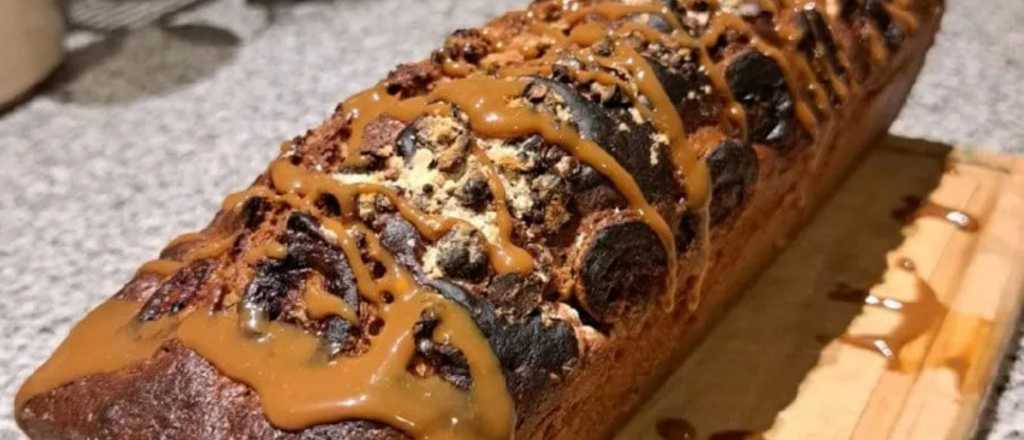 Cómo preparar un budín de banana con dulce de leche y nuez en simples pasos