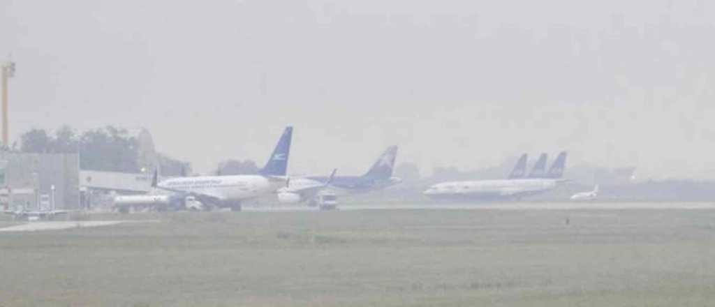 Vuelos demorados en Mendoza por niebla en Aeroparque