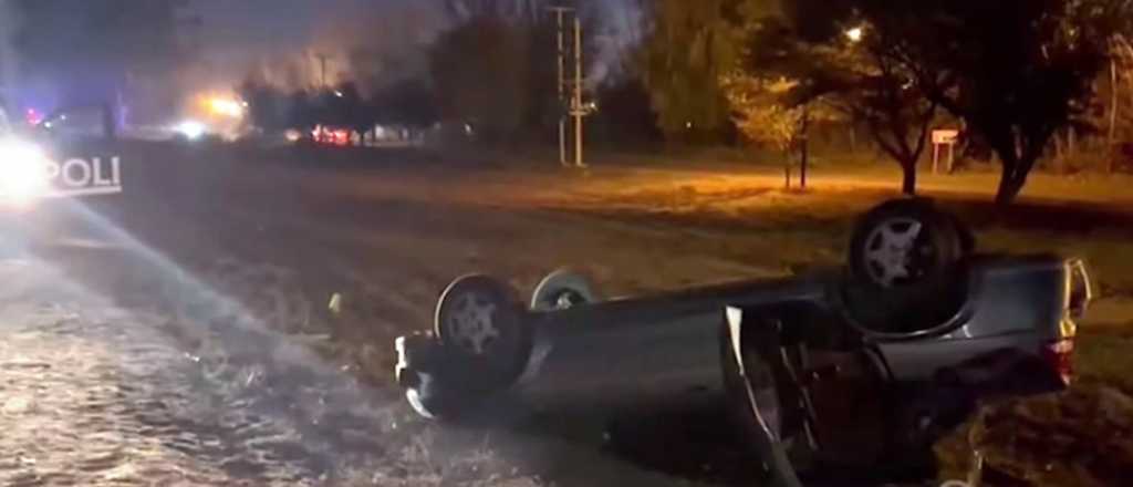 Una familia sanjuanina volcó en Mendoza camino a Chile