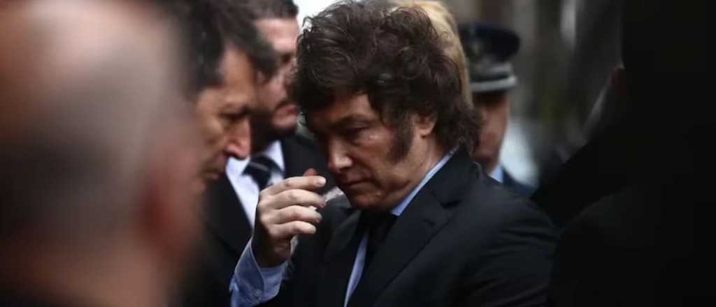 Tras la derrota en el Senado, Milei se debate entre vetar, ir a la Justicia y negociar