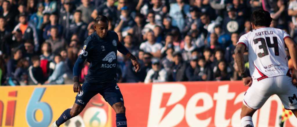 La Lepra se qued&oacute; y debut&oacute; con derrota ante Newell's