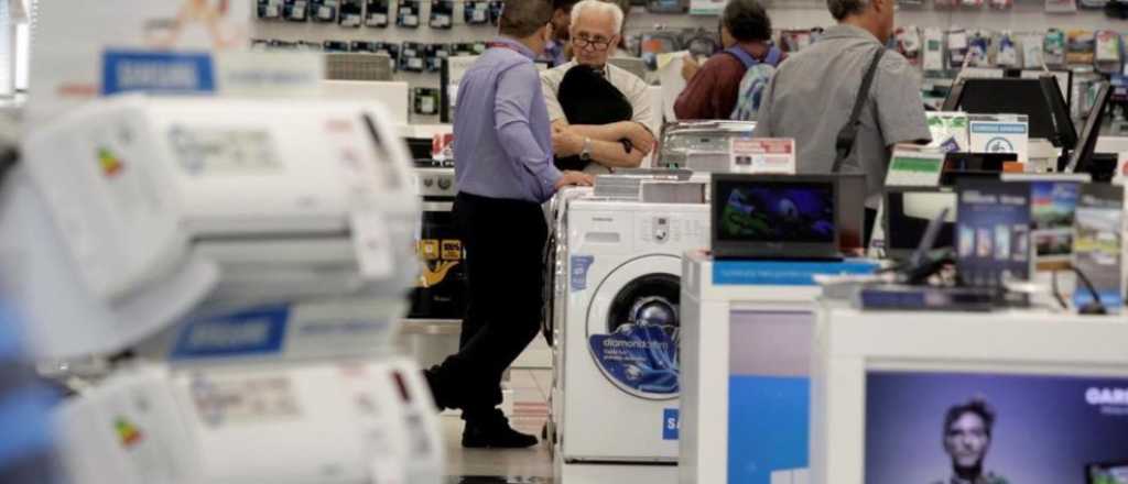 Se mantiene "tensa" la emisi&oacute;n y crece el cr&eacute;dito en Argentina