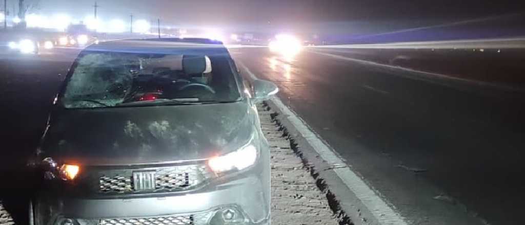 Murió atropellado cuando intentaba cruzar el Acceso Este