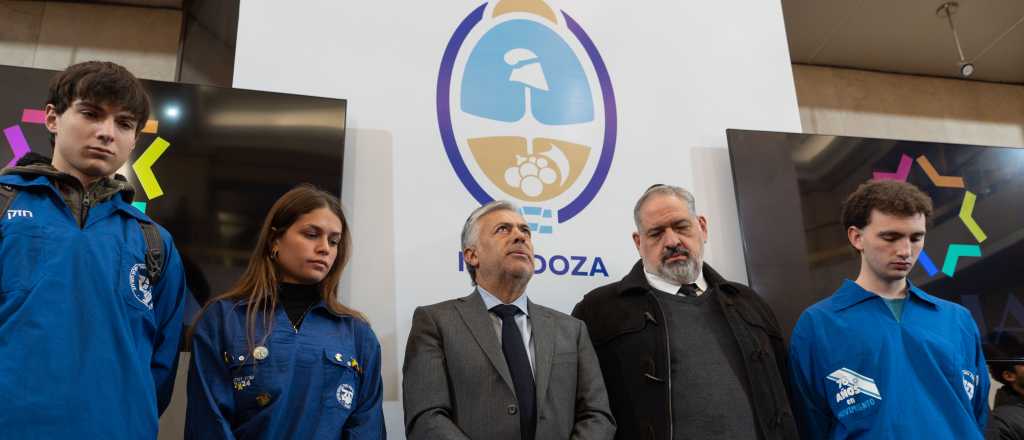 Mendoza homenaje&oacute; a las v&iacute;ctimas del atentado a la AMIA