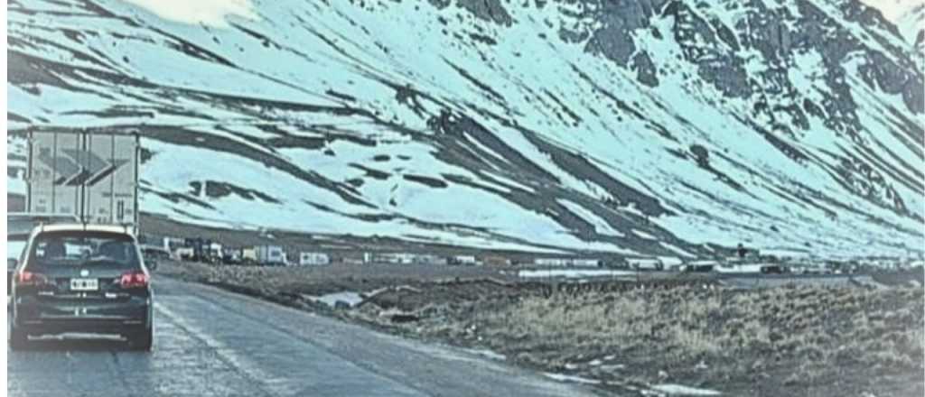 Demoras en el Paso a Chile por la gran cantidad de vehículos
