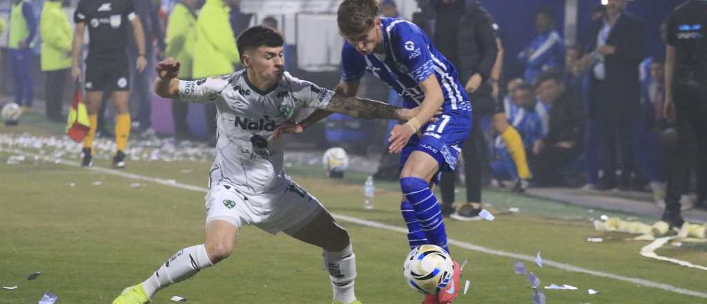 Godoy Cruz estrenó el Gambarte con un pobre empate ante Sarmiento