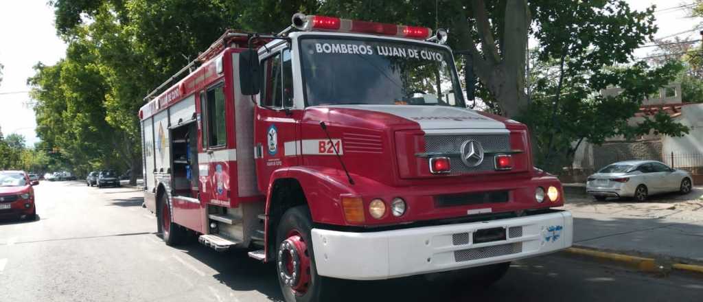 Controlaron un incendio en Potrerillos y sospechan que fue intencional